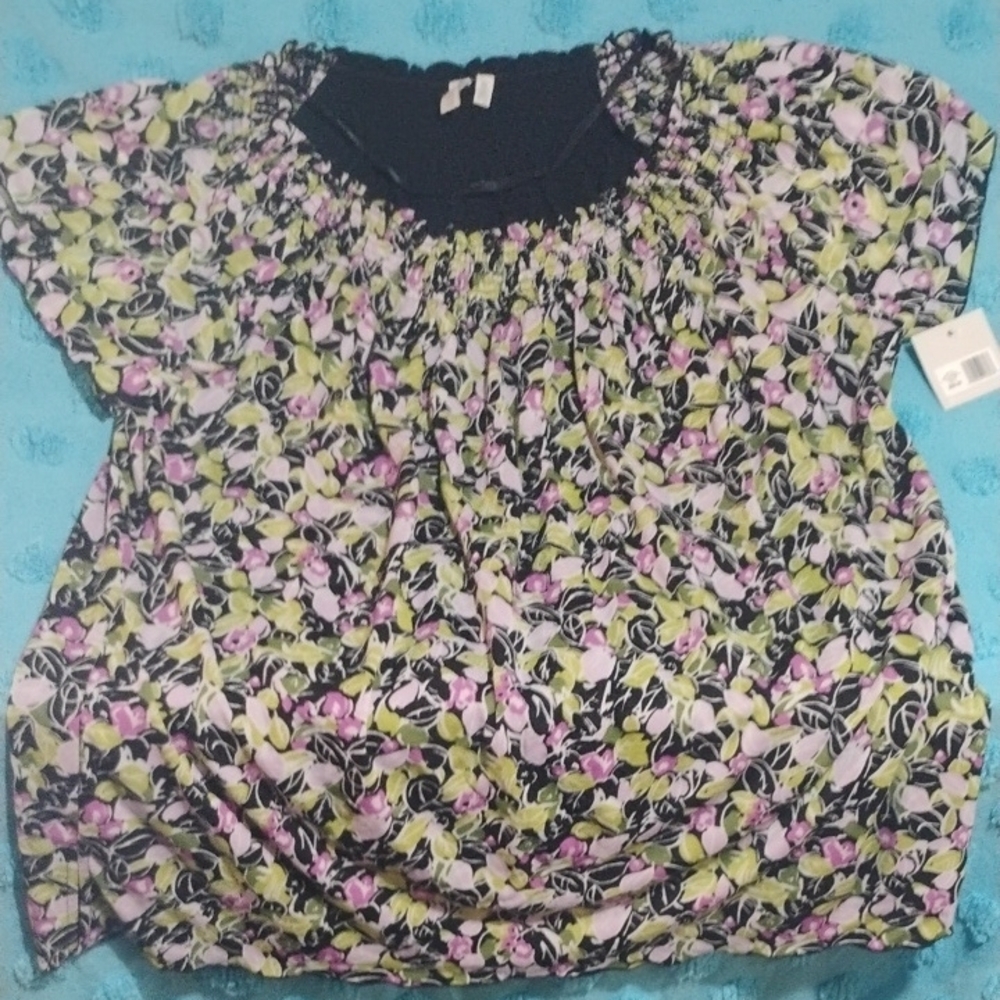Madison Black and Green Floral Blouse with Short Sleeves